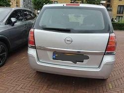 Gebruikt 2010 Opel Zafira Edition MPV | € 4.500 (Iets duurder)