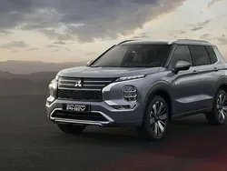 Zwart Nieuw 2025 Mitsubishi Outlander P-HEV Instyle SUV | € 59.990 (Eerlijke prijs)