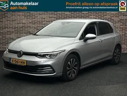 Grijs Gebruikt 2022 VW Golf VIII Life Hatchback | € 21.995 (Goede deal)