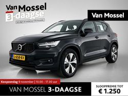 Zwart Gebruikt 2021 Volvo XC40 R-Design SUV | € 28.900 (Eerlijke prijs)