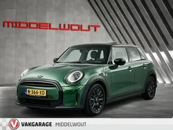 Groen Gebruikt 2022 Mini Cooper Classic Hatchback | € 26.950 (Iets duurder)