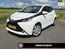 Wit Gebruikt 2017 Toyota Aygo X-play Hatchback | € 6.950 (Goede deal)
