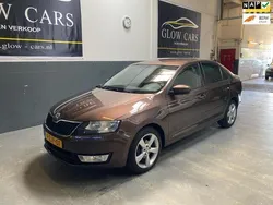 Bruin, metallic lak Gebruikt 2015 Skoda Rapid Business Line Sedan | € 6.950 (Goede deal)