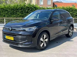 Zwart Gebruikt 2024 VW Tiguan Edition SUV | € 46.900 (Super prijs)