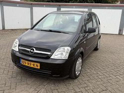 Zwart Gebruikt 2005 Opel Meriva MPV | € 1.199 (Eerlijke prijs)