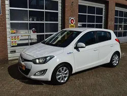 Wit Gebruikt 2012 Hyundai i20 Hatchback | € 3.400 (Eerlijke prijs)