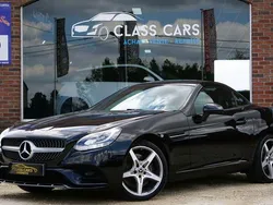 Zwart Gebruikt 2019 Mercedes 180 AMG line Sedan | € 24.990 (Eerlijke prijs)