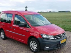 Rood Gebruikt 2017 VW Caddy Trendline MPV | € 10.890 (Goede deal)