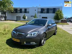 Grijs Gebruikt 2010 Opel Insignia Sport Stationwagen | € 9.250