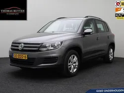 Grijs Gebruikt 2012 VW Tiguan Comfortline SUV | € 6.950 (Goede deal)