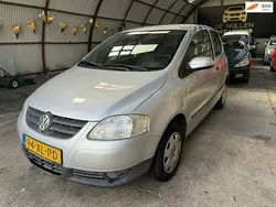 Grijs Gebruikt 2007 VW Fox Trendline Hatchback | € 1.499 (Goede deal)