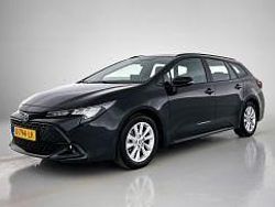 Zwart Gebruikt 2024 Toyota Corolla Active Stationwagen | € 28.495 (Eerlijke prijs)
