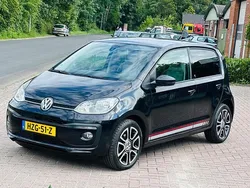 Zwart Gebruikt 2016 VW up! high up! Hatchback | € 9.499 (Iets duurder)