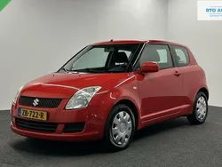 Rood Gebruikt 2008 Suzuki Swift Hatchback | € 2.250 (Goede deal)