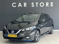 Zwart, metallic lak Gebruikt 2019 Nissan Leaf Hatchback | € 13.945 (Eerlijke prijs)