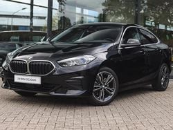 Zwart Gebruikt 2023 BMW 218 Sport Line Coupé | € 28.950 (Eerlijke prijs)