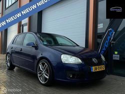 Blauw Gebruikt 2004 VW Golf IV Highline Hatchback | € 2.449