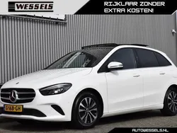 Wit Gebruikt 2019 Mercedes B180 Business MPV | € 23.950 (Goede deal)