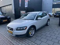 Wit, metallic lak Gebruikt 2007 Volvo C30 Momentum Hatchback | € 2.999 (Eerlijke prijs)