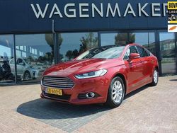 Rood Gebruikt 2015 Ford Mondeo Titanium Hatchback | € 9.950 (Eerlijke prijs)