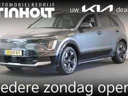 Grijs Gebruikt 2024 Kia e-Niro Advance SUV | € 31.950 (Eerlijke prijs)