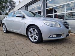 Grijs Gebruikt 2012 Opel Insignia Edition Sedan | € 5.249 (Eerlijke prijs)