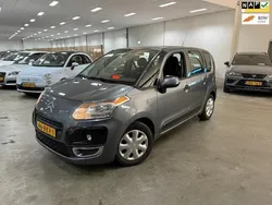 Grijs, metallic lak Gebruikt 2010 Citroën C3 Picasso MPV | € 2.749 (Eerlijke prijs)