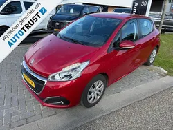 Rood Gebruikt 2016 Peugeot 208 Hatchback | € 7.949 (Eerlijke prijs)