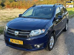 Blauw Gebruikt 2016 Dacia Logan MCV Lauréate MPV | € 4.249 (Eerlijke prijs)