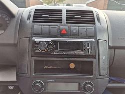 Gebruikt 2002 VW Polo Sedan | € 1.500 (Iets duurder)