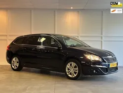 Blauw, metallic lak Gebruikt 2014 Peugeot 308 Stationwagen | € 5.950 (Eerlijke prijs)