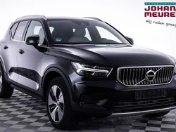 Zwart Gebruikt 2022 Volvo XC40 Core SUV | € 32.900 (Super prijs)