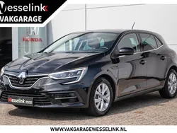 Zwart, metallic lak Gebruikt 2021 Renault Mégane IV Zen Hatchback | € 19.890 (Goede deal)