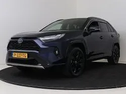 Blauw metallic Gebruikt 2022 Toyota RAV4 SUV | € 38.950 (Eerlijke prijs)