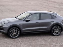 Grijs Gebruikt 2024 Porsche Cayenne SUV | € 68.950