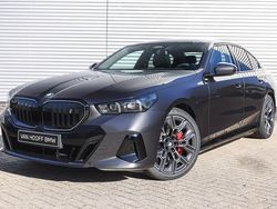 Grijs Nieuw 2025 BMW i5 M Sport Sedan | € 90.656