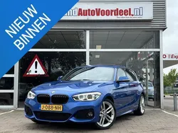 Blauw Gebruikt 2016 BMW 118 Executive Hatchback | € 10.999 (Duur)