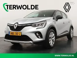 Grijs Gebruikt 2022 Renault Captur Intens SUV | € 24.900 (Eerlijke prijs)