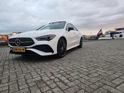 Wit Gebruikt 2023 Mercedes CLA250e AMG line Sedan | € 38.500 (Eerlijke prijs)
