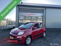 Rood Gebruikt 2015 Fiat Panda Hatchback | € 4.950 (Eerlijke prijs)