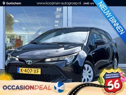 Zwart, metallic lak Gebruikt 2021 Toyota Corolla Comfort Stationwagen | € 17.900 (Eerlijke prijs)