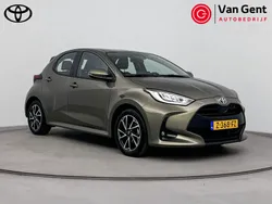 Groen Gebruikt 2024 Toyota Yaris Hatchback | € 23.499 (Eerlijke prijs)