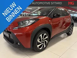 Rood Gebruikt 2024 Toyota Aygo Pulse Hatchback | € 21.950 (Eerlijke prijs)