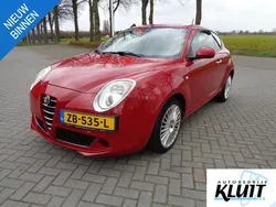 Rood Gebruikt 2010 Alfa Romeo MiTo Distinctive Hatchback | € 4.450 (Eerlijke prijs)