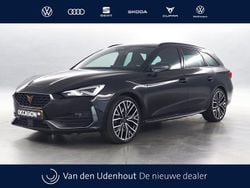 Zwart Gebruikt 2024 Cupra Leon VZ Stationwagen | € 36.990 (Duur)