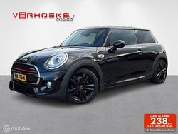 Zwart Gebruikt 2017 Mini John Cooper Works Chili Hatchback | € 14.700 (Iets duurder)
