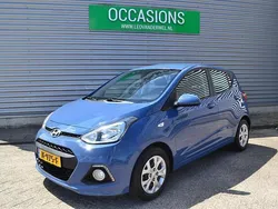 Blauw Gebruikt 2015 Hyundai i10 Comfort Hatchback | € 5.250 (Eerlijke prijs)