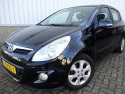 Zwart Gebruikt 2011 Hyundai i20 Hatchback | € 4.495 (Eerlijke prijs)