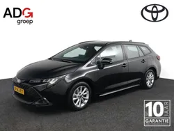 Zwart Gebruikt 2024 Toyota Corolla Hybrid Active Stationwagen | € 28.900
