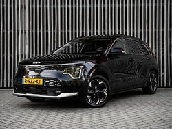 Zwart (metallic) Gebruikt 2022 Kia e-Niro SUV | € 23.950 (Super prijs)